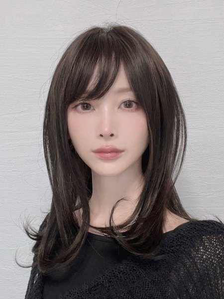 画像1: 軽量ウィッグ【抜け感レイシーミディ】ダークモカブラウン (1)
